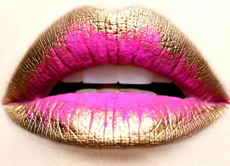 trucco-labbra-più-brillante-con-le-ombre-lips